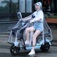🥳2026 POPULÆRT TILBUD🥳💞Over 50 000 eksemplarer solgt! 🌧️♿ Vanntett regnjakke for bevegelseshemmede scooterbrukere – gjennomsiktig modell som sikrer god sikt, slitesterk og i størrelsene 5XL–6XL. Hold deg tørr og trygg på regnfulle turer! 🛡️✅